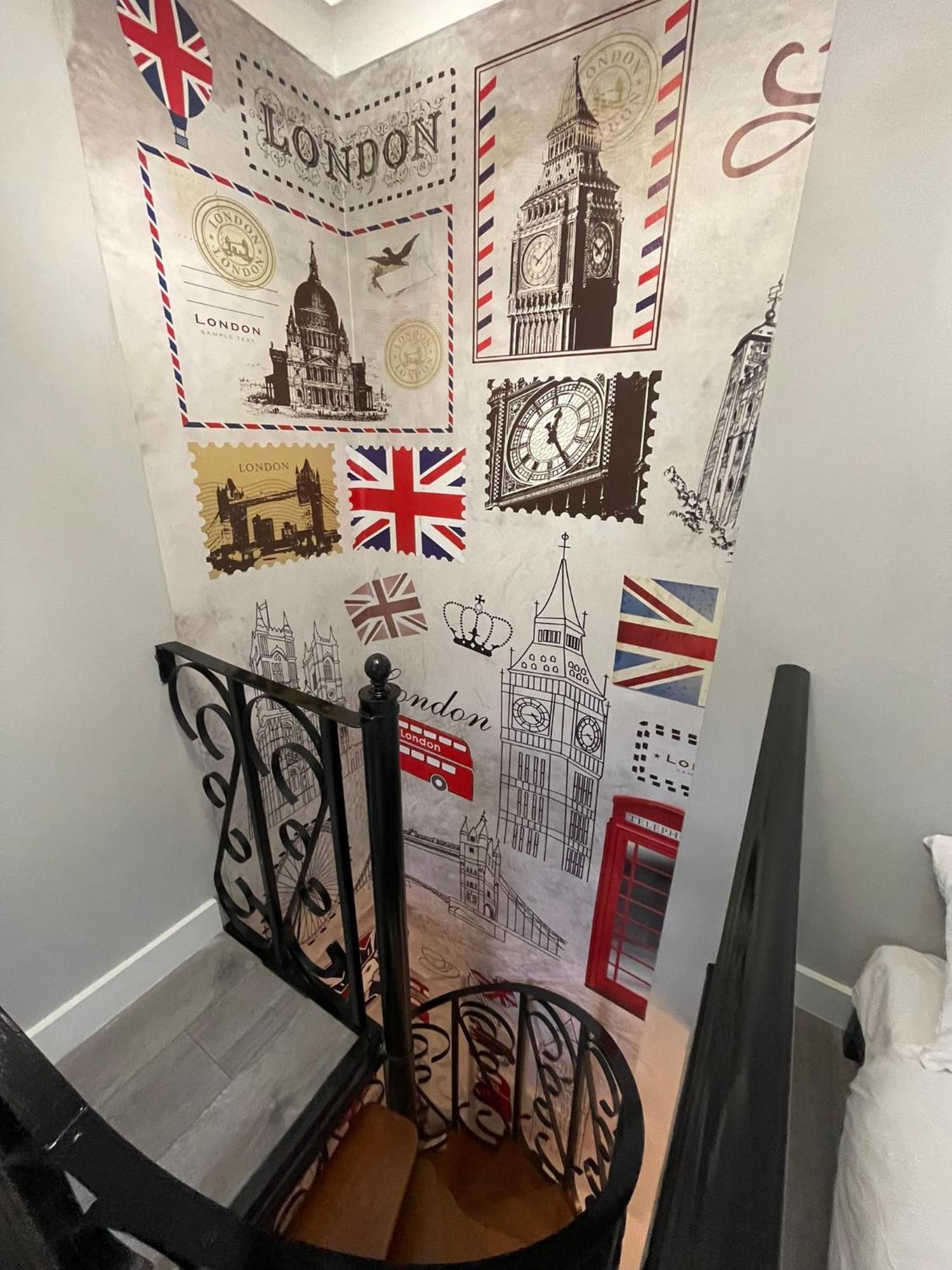 Westminster Inn Лондон Екстериор снимка