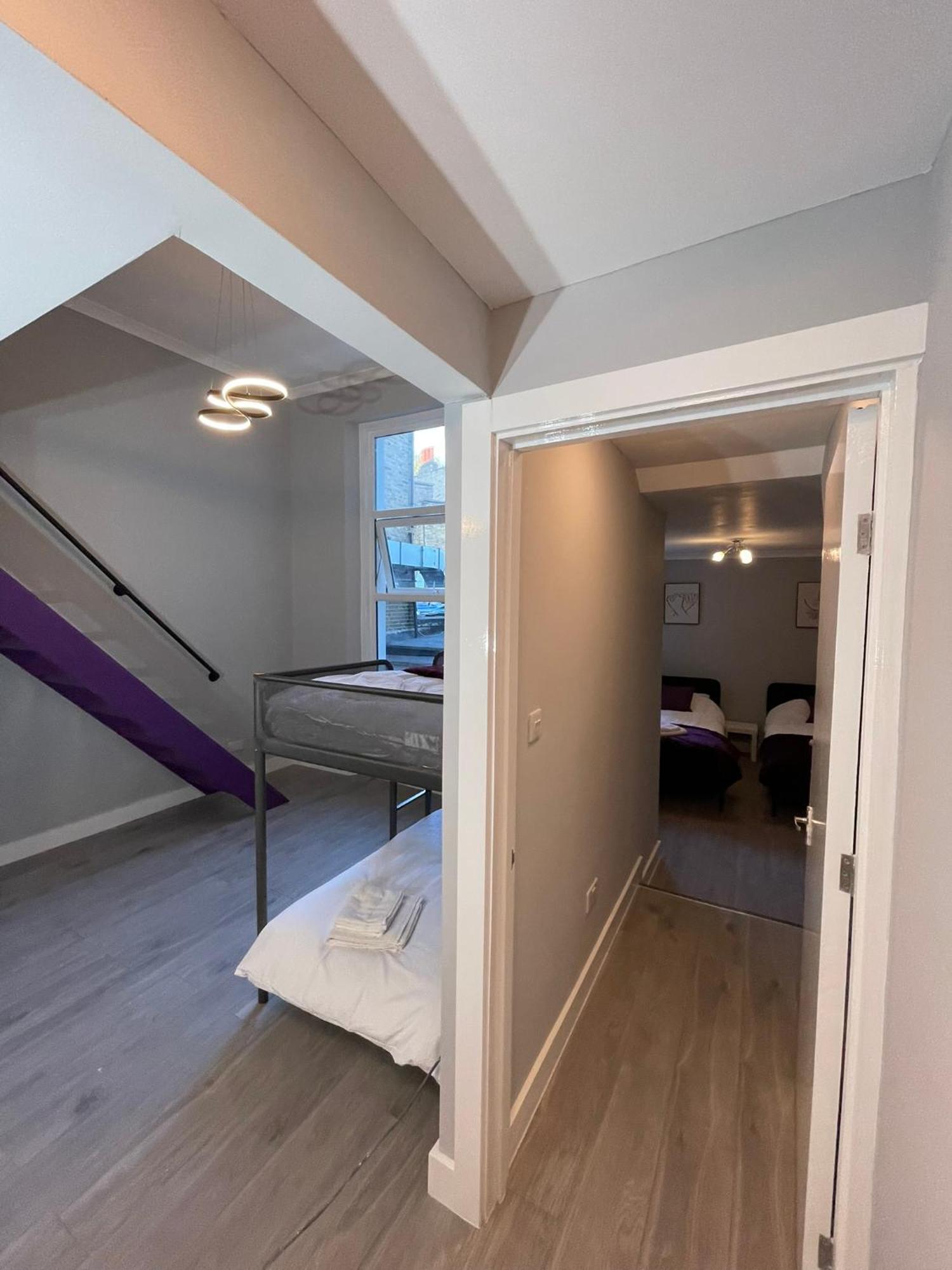 Westminster Inn Лондон Екстериор снимка